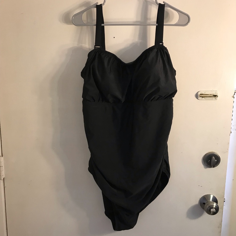 NEW Old Navy 2x Bathing Suit
